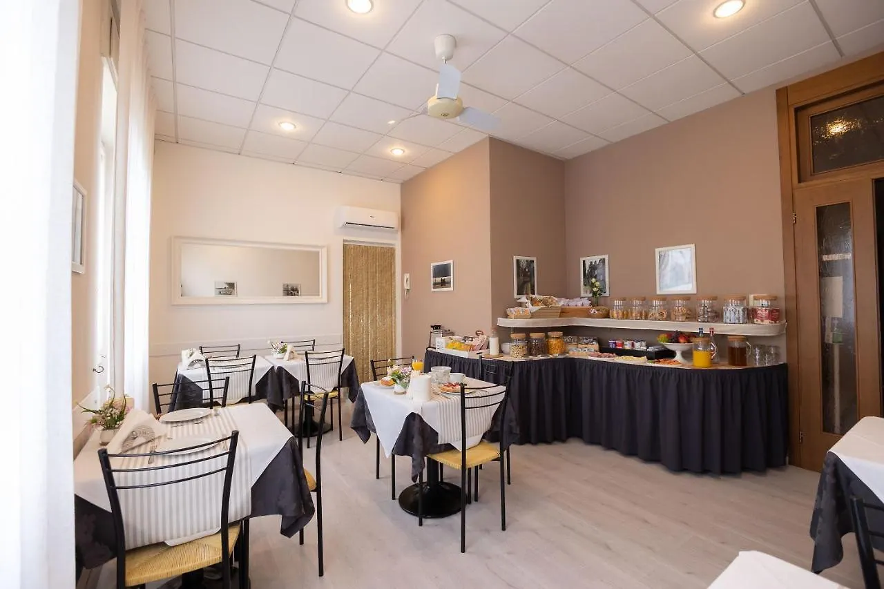 La Mimosa Lazise Hotel 0*,  Italy